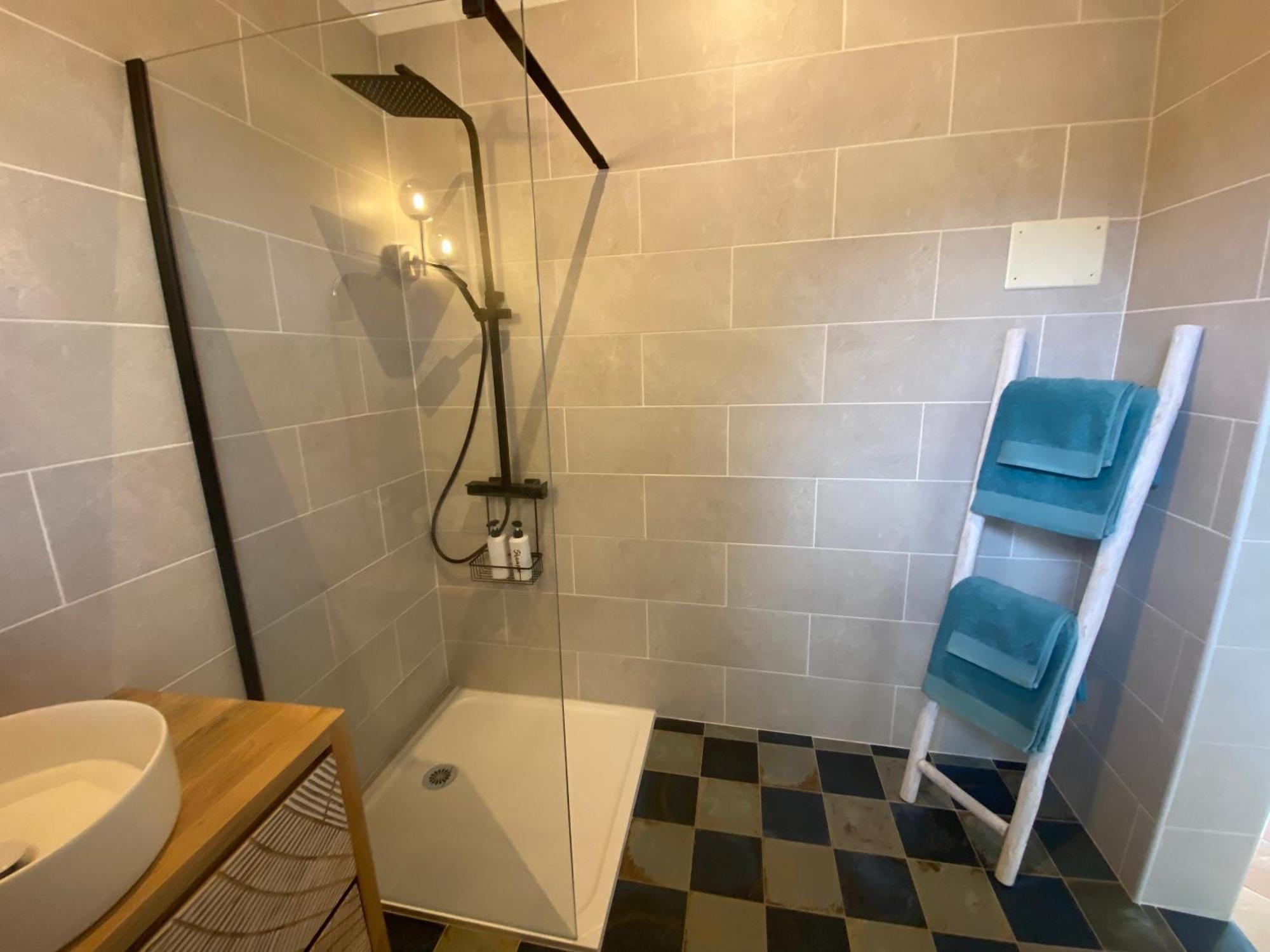 Halte Entre Terre Et Apartamento *